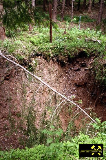SDAG Wismut Schurf 6 bei Schacht 337 im Revier Johanngeorgenstadt, Erzgebirge, Sachsen - 21. Mai 2009 (7).jpg
